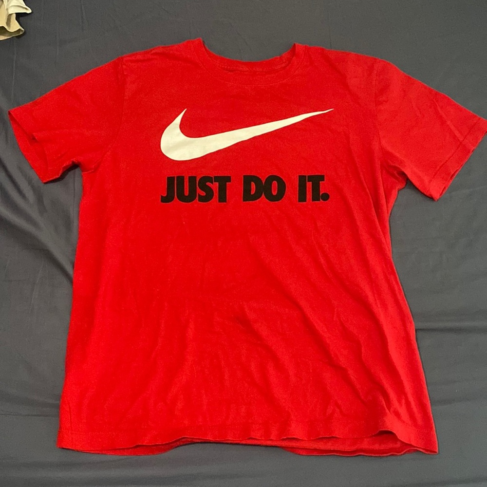 Red, Nike, “just do it” t shirt
